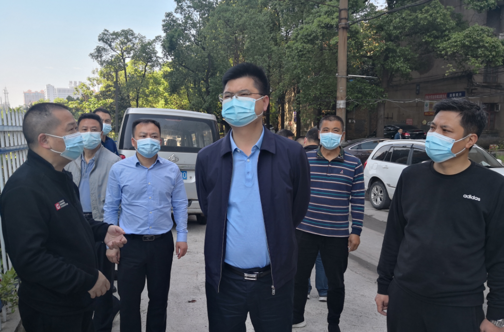 郑明明督导房屋建筑安全隐患大排查大整治工作_鹤城区人民政府