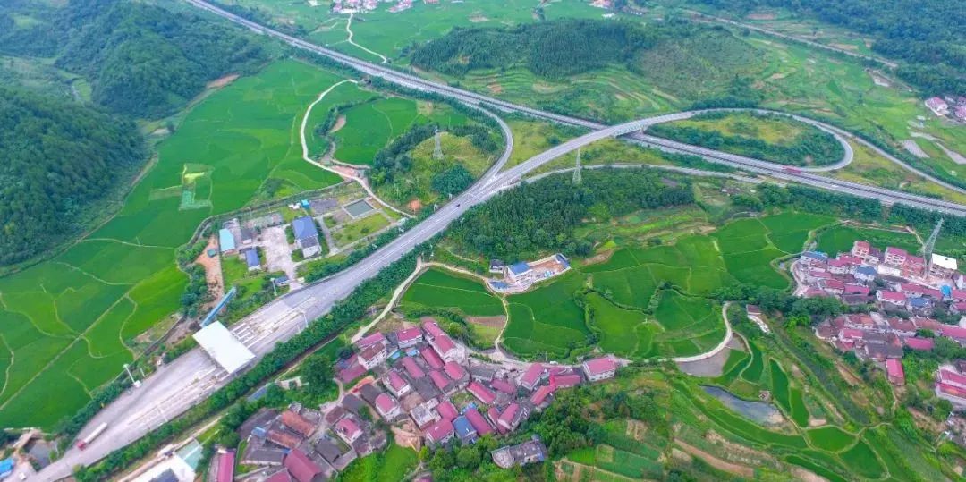 注意绕行沅辰高速建设最新进展